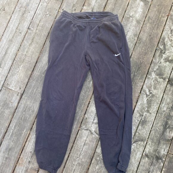 Nike Club Cuff Pants Swoosh Mens Sweatpants Joggers Medium Black - Picture 6 of 6